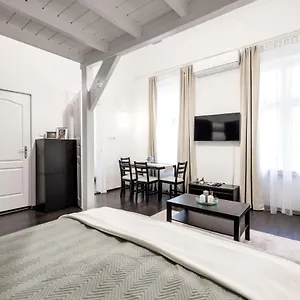cozy-studio-in-central-budapest.inbudapesthotels.com/