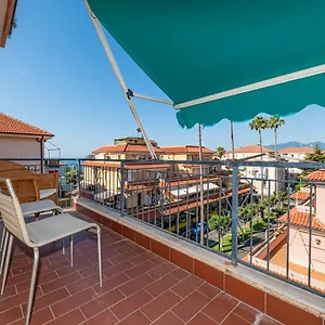 https://borgio-mare.hotelitalianriviera.com